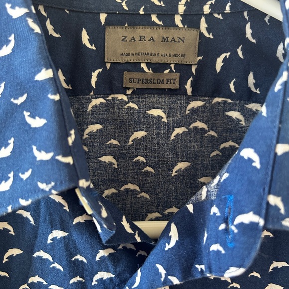 Zara sim fit Blue and White Casual Button Down Shirt - Picture 3 of 6